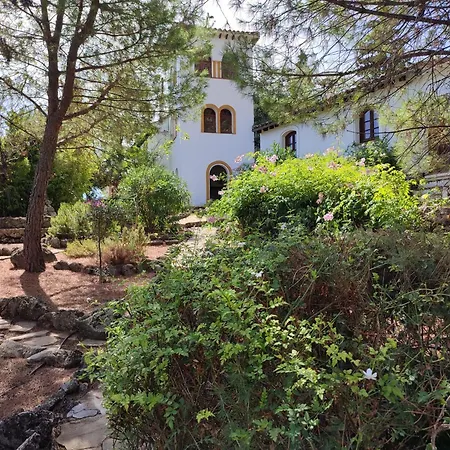 Algarrobales Resort El Gastor