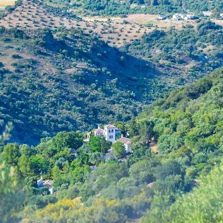 Resort Algarrobales