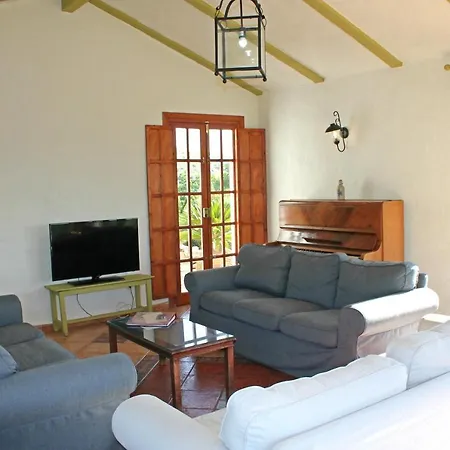 Resort Algarrobales