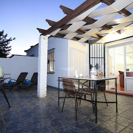 Algarrobales 3* El Gastor